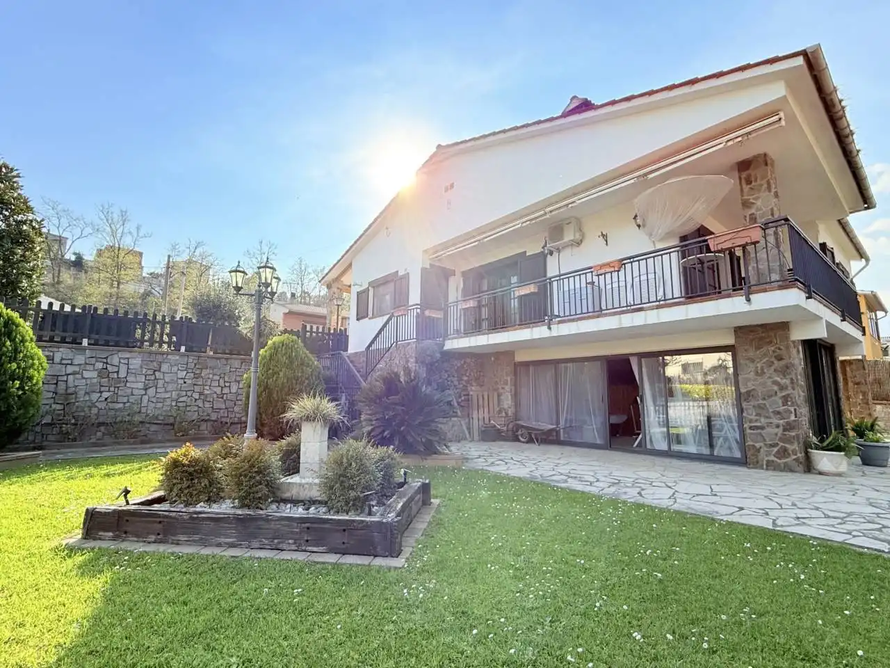 Exterior view of Houses for sale in Riells i Viabrea  with Air Conditioner, Heating and Private garden