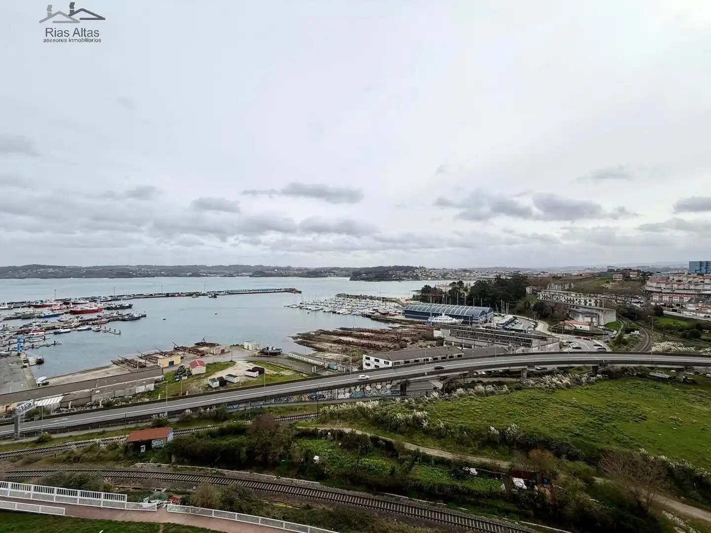 Exterior view of Flat for sale in A Coruña Capital   with Heating and Parquet flooring