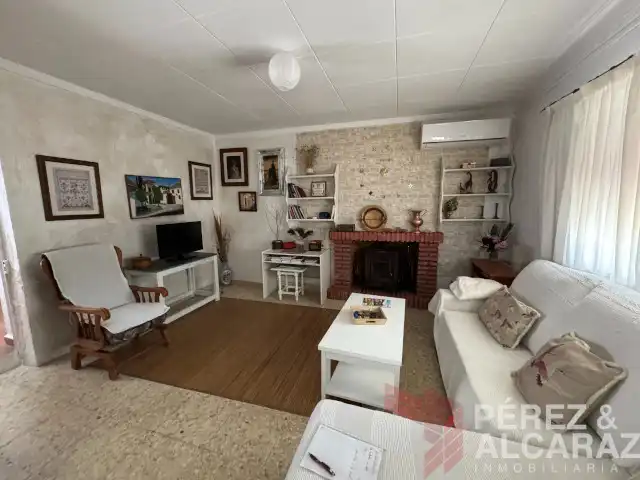 Living room of Houses for sale in Hornachuelos  with Air Conditioner and Swimming Pool