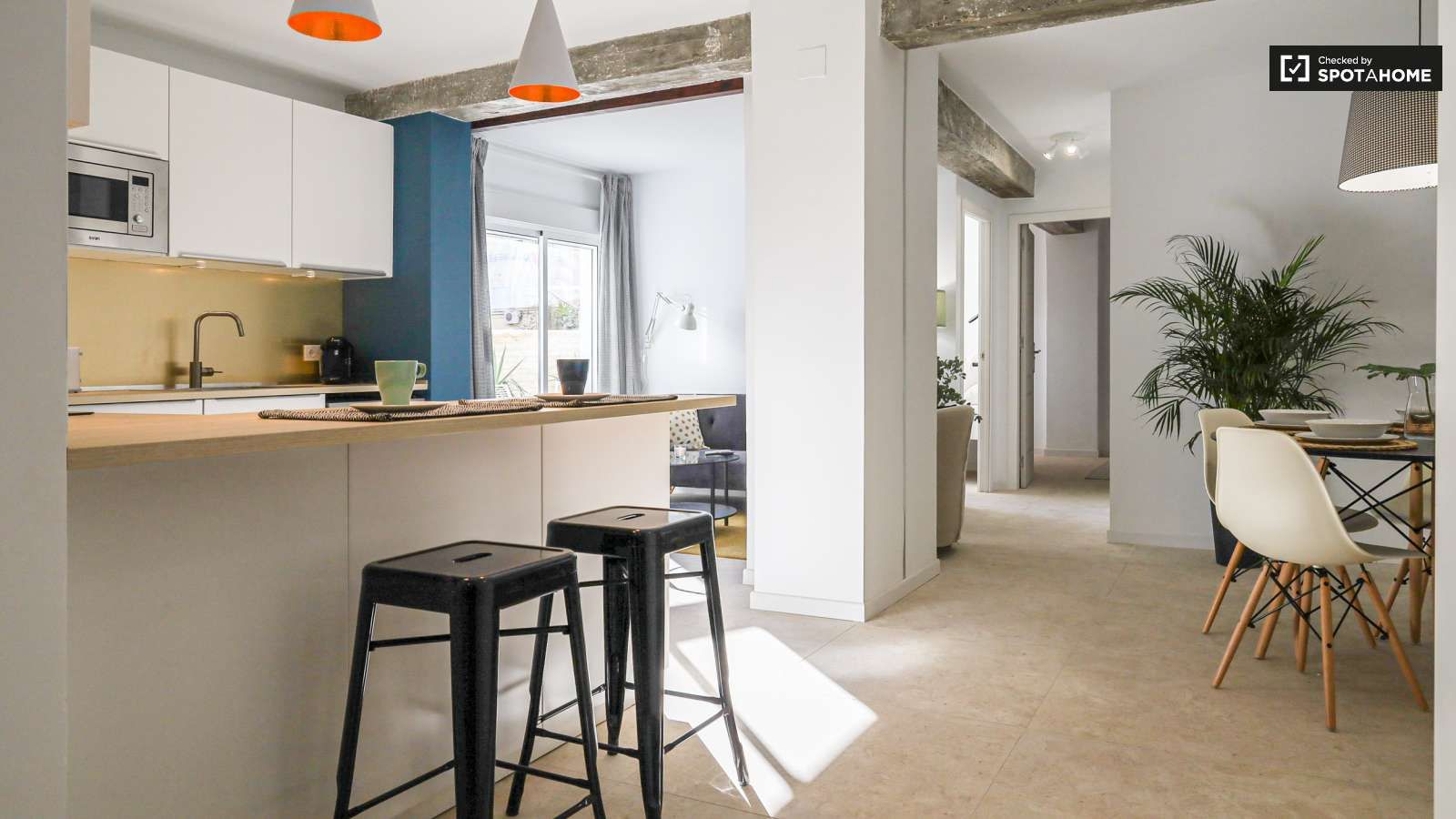 Apartment to share in Nou Moles