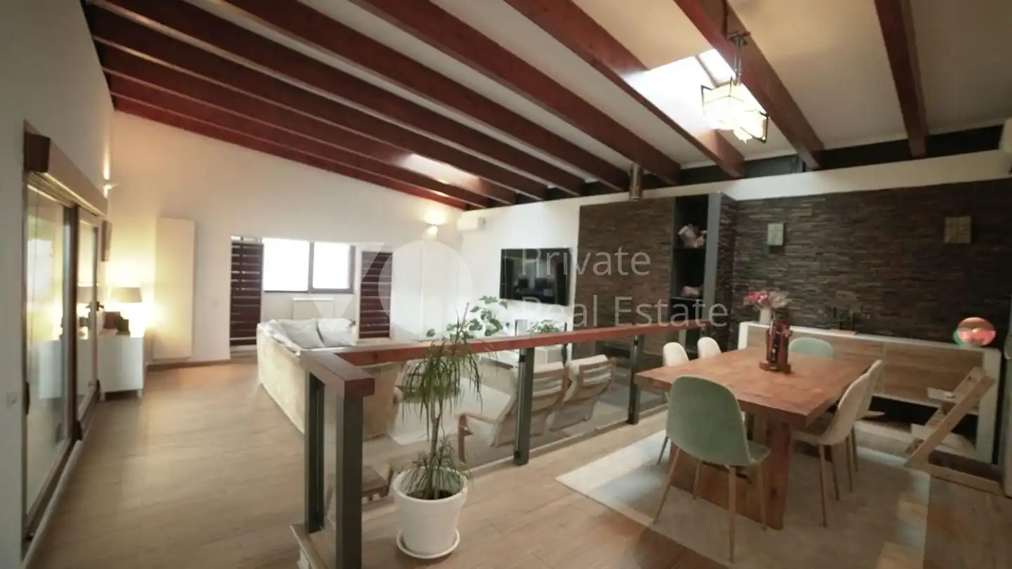 Sala de estar de Casa o chalet en venta en Villanueva del Pardillo con Aire acondicionado, Calefacción y Jardín privado
