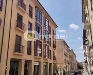 Vista exterior de Dúplex en venda en Zamora Capital  amb Calefacció, Parquet i Traster