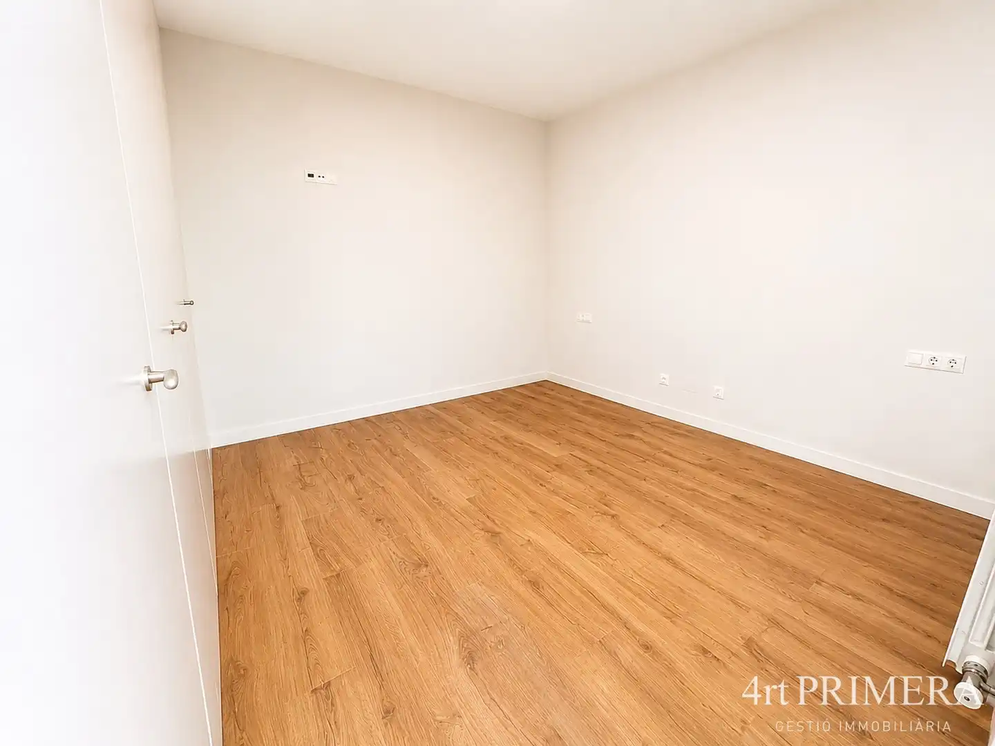 Schlafzimmer von Wohnung zum Verkauf in Granollers mit Heizung, Parkett und Ofen