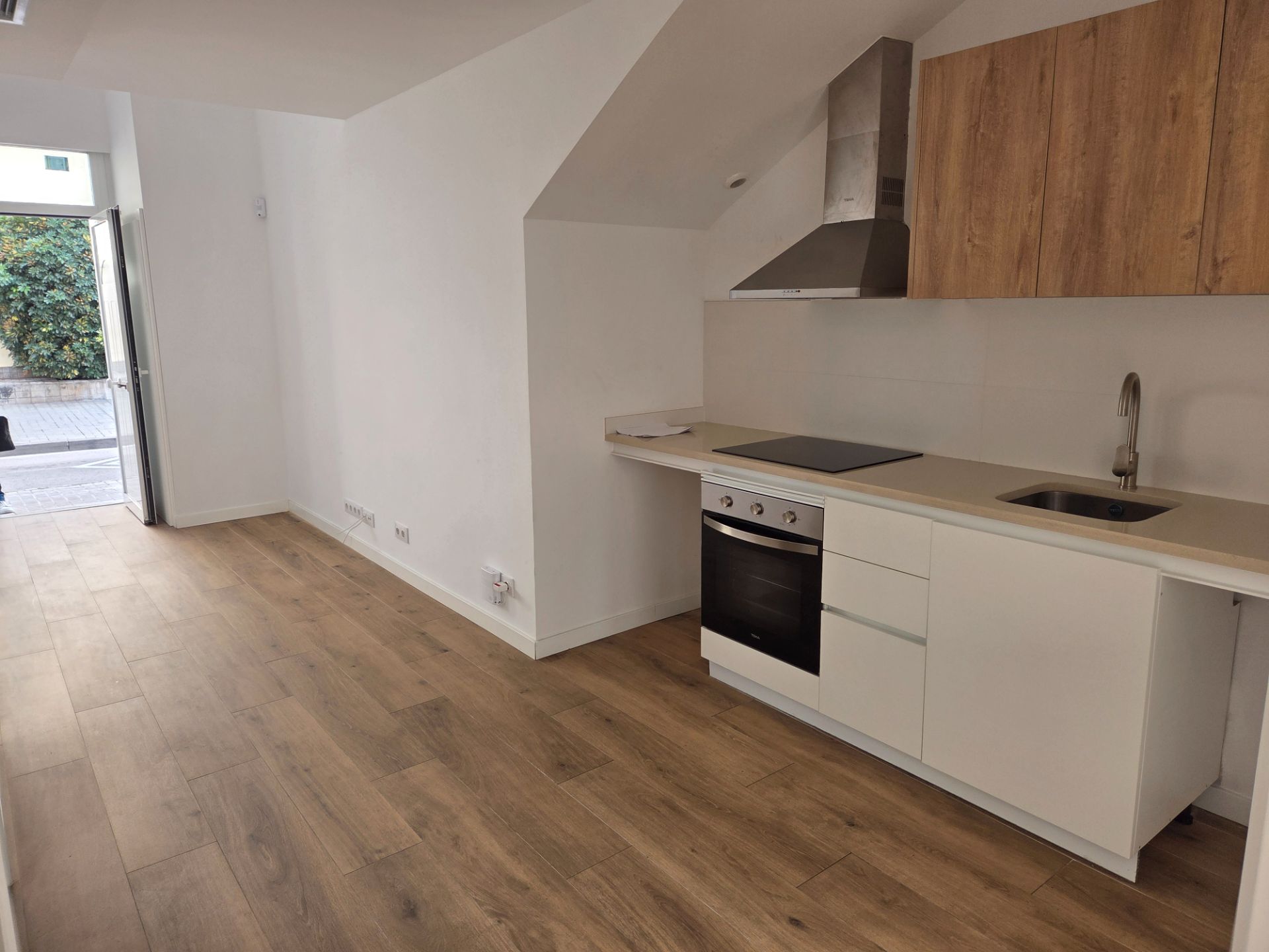 Erdgeschoss zum Verkauf in Carrer de Mossèn Jacint Verdaguer, 108, Centre - Nucli Antic