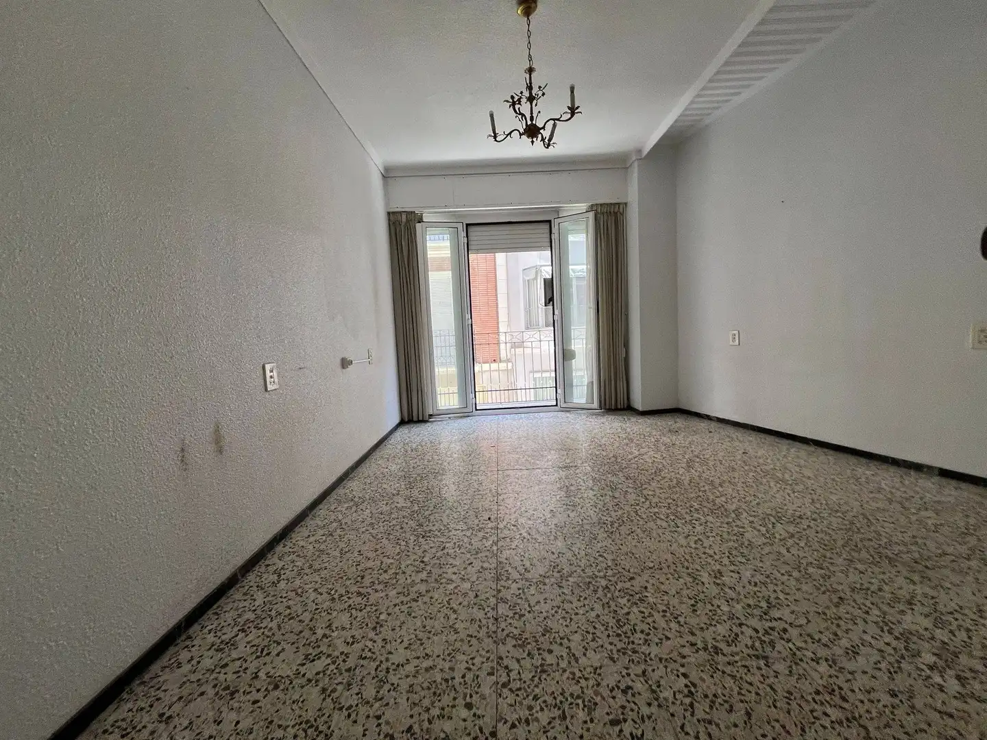 Living room of Flat for sale in Elche / Elx  with Storage room and Balcony