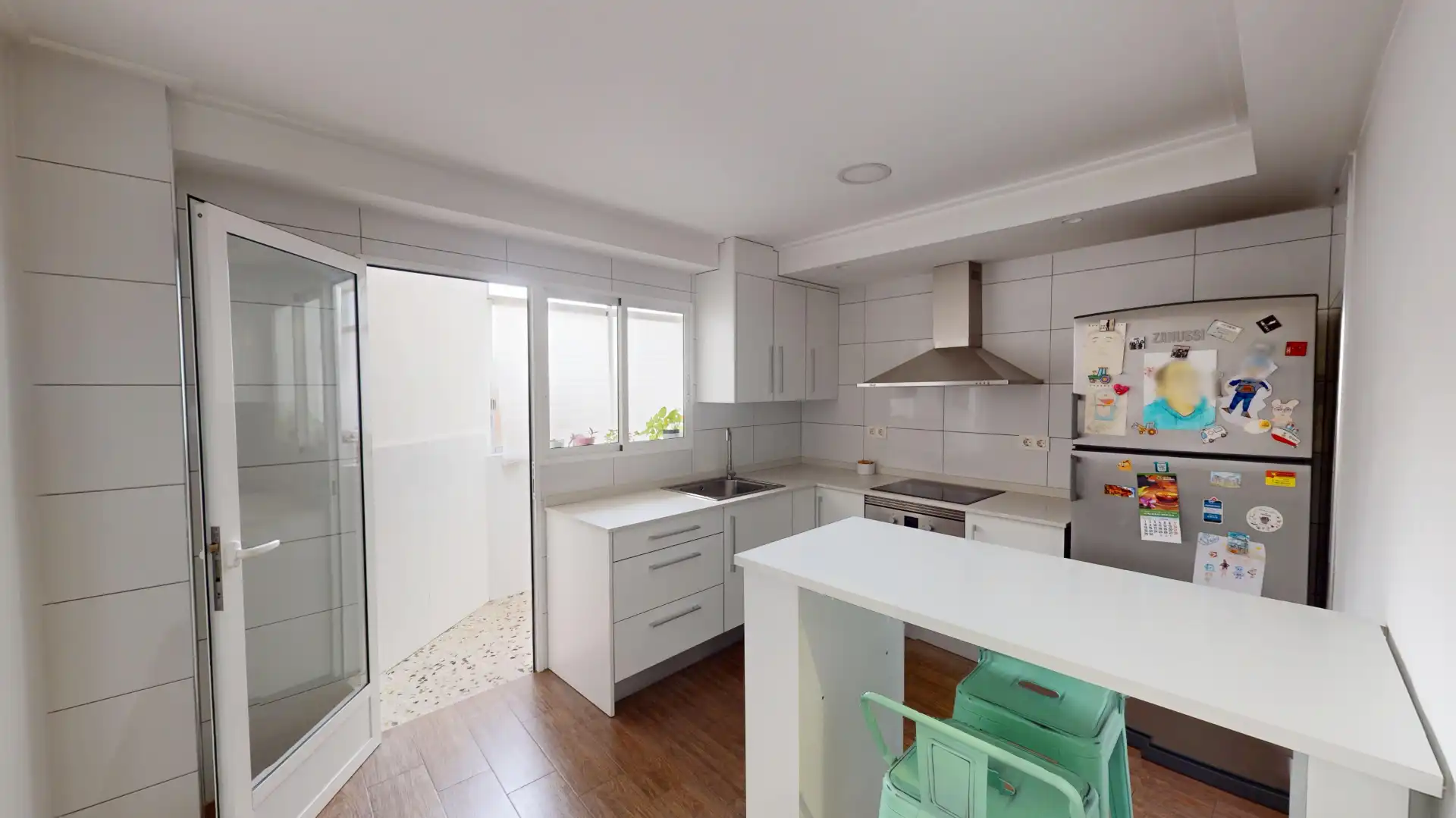 Cocina de Piso en venta en Elche / Elx con Aire acondicionado, Amueblado y Balcón