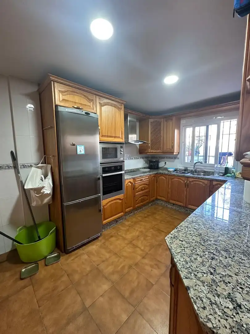 Casa a schiera in affitto a El Rinconcillo, imagen 9