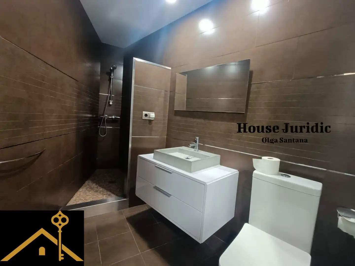 Baño de Piso en venta en Mataró con Aire acondicionado, Calefacción y Trastero