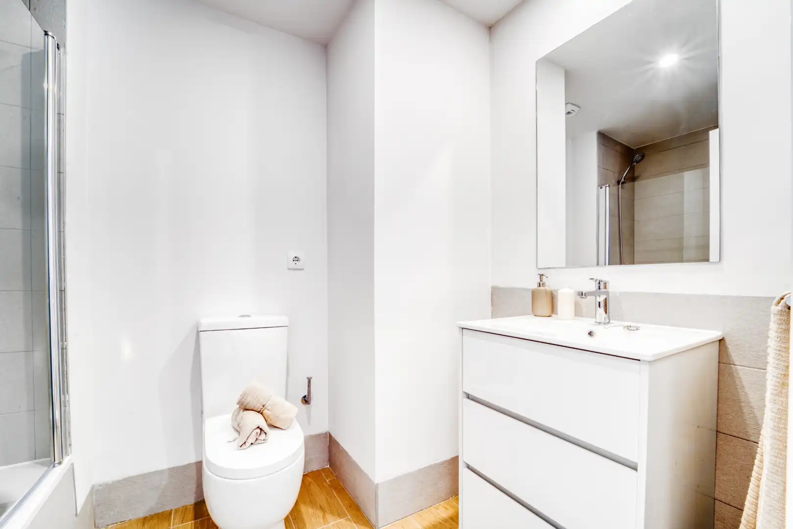 Appartamento con piscina in vendita a Calle de las Viñas del Rio 14, imagen 13