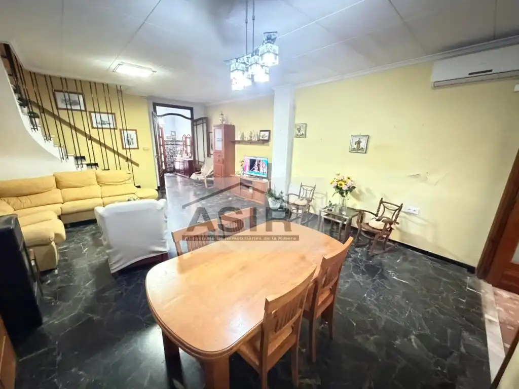 Sala d'estar de Casa o xalet en venda en Alzira