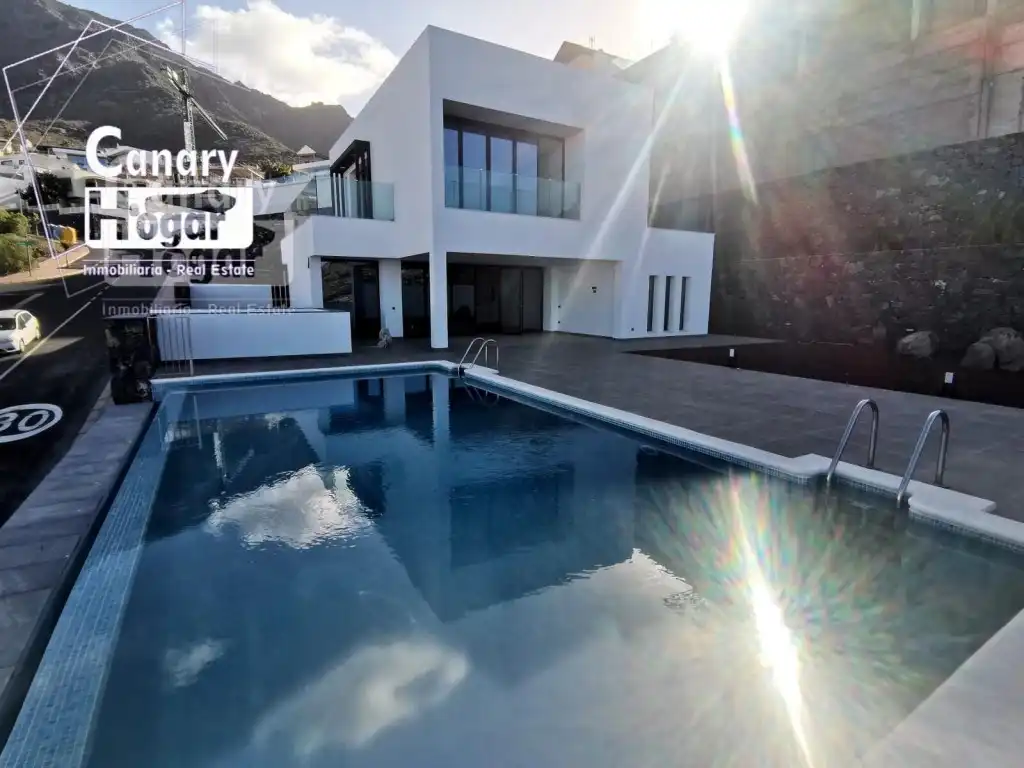 Casa con piscina en venta en Costa Adeje