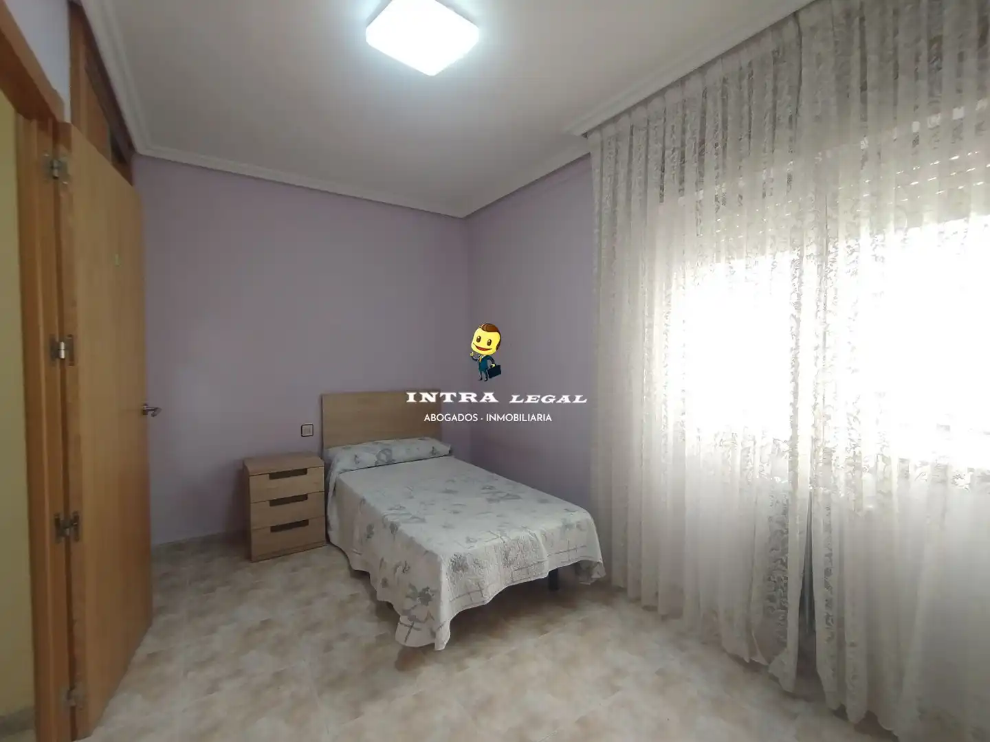 Habitación de Piso para compartir en Salamanca con Calefacción, Terraza y Amueblado
