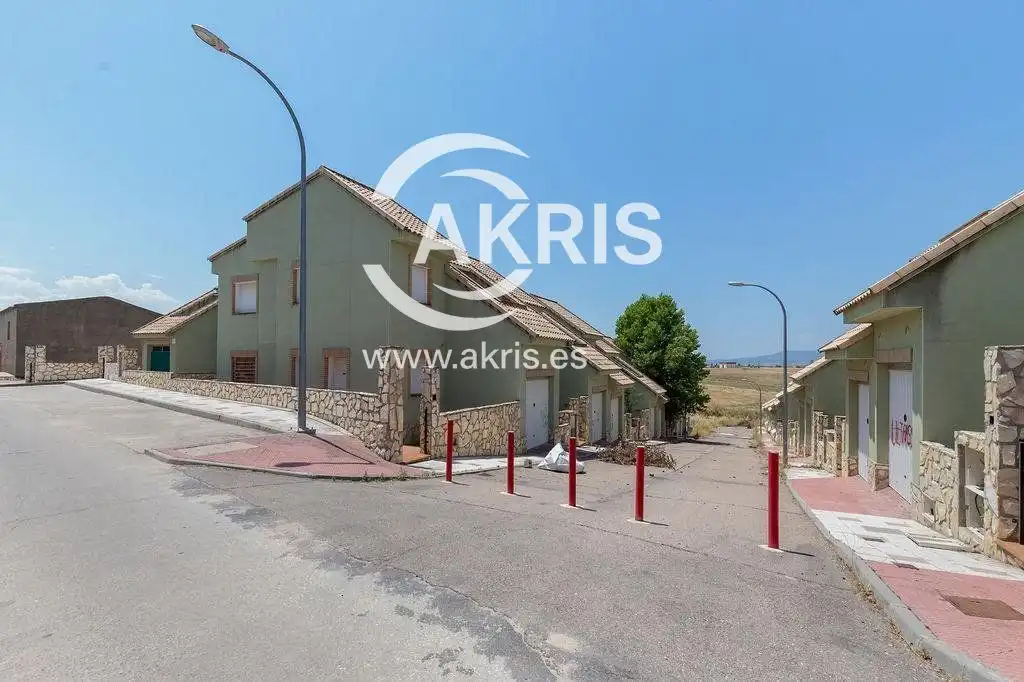Chalet en venta en Calle la Médica, imagen 4