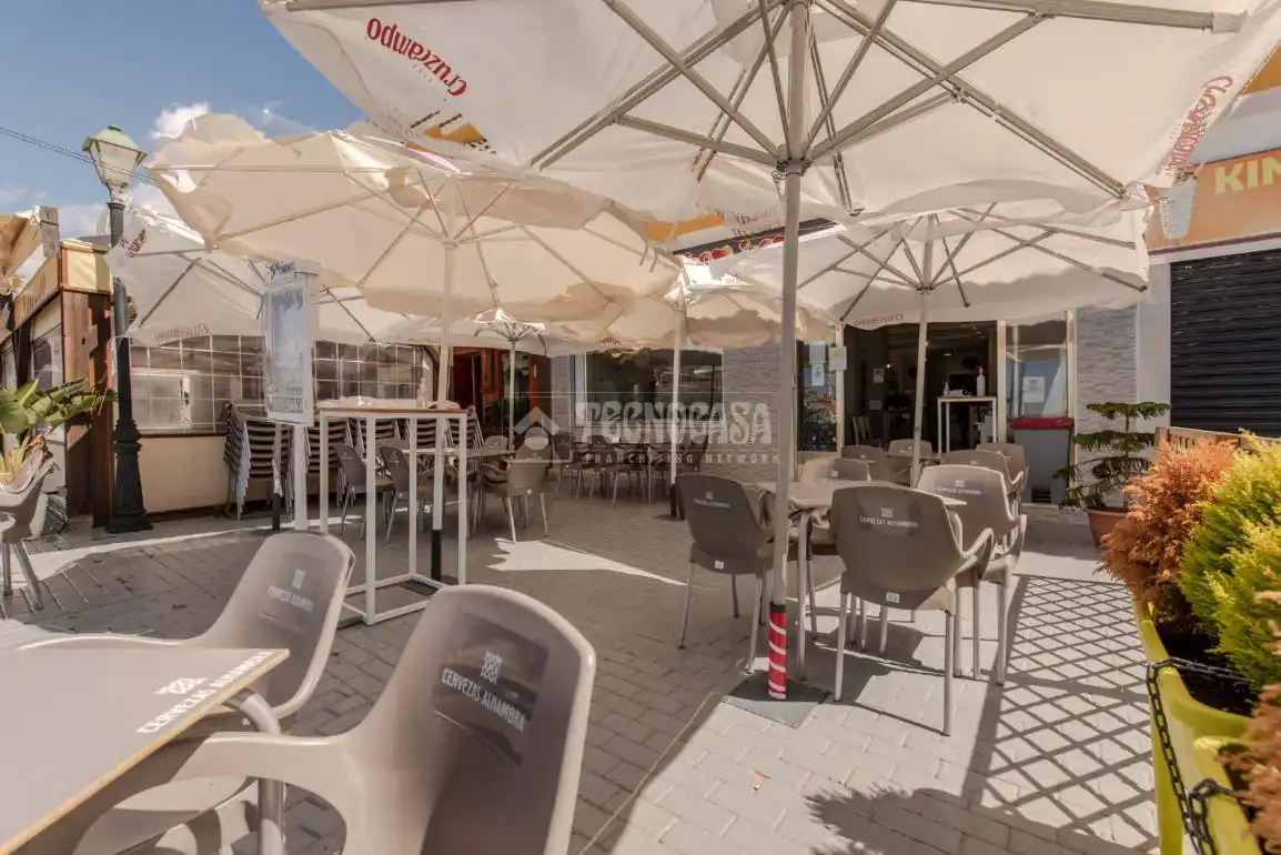 Terraza de Local en venta en Salobreña