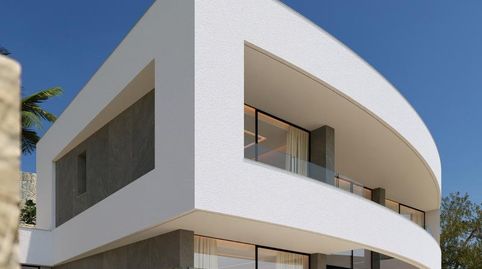 Villa de 4 dormitorios y 4 baños con piscina y jardín en Calpe, imatge 3