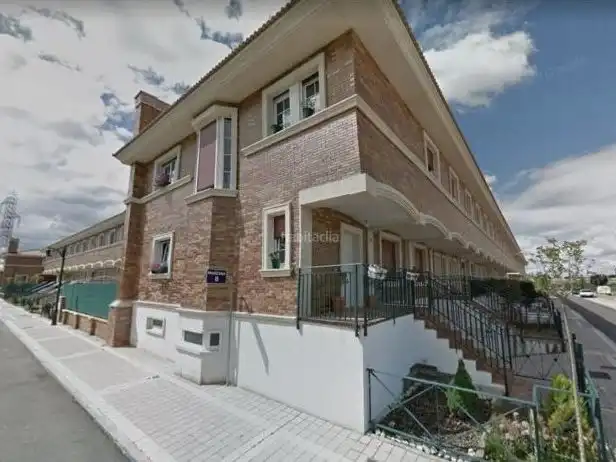 Maison avec piscine à vendre à grijota golf 14
