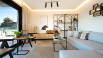 Sala d'estar de Àtic en venda en Marbella amb Terrassa, Piscina i Piscina comunitària