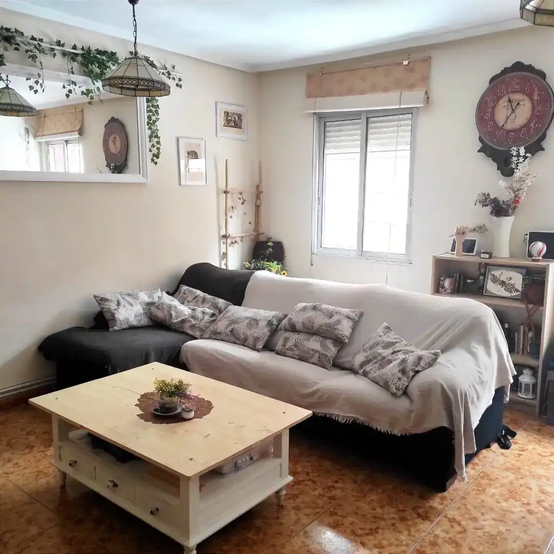 Sala d'estar de Pis en venda en La Victoria - Puente Jardín 