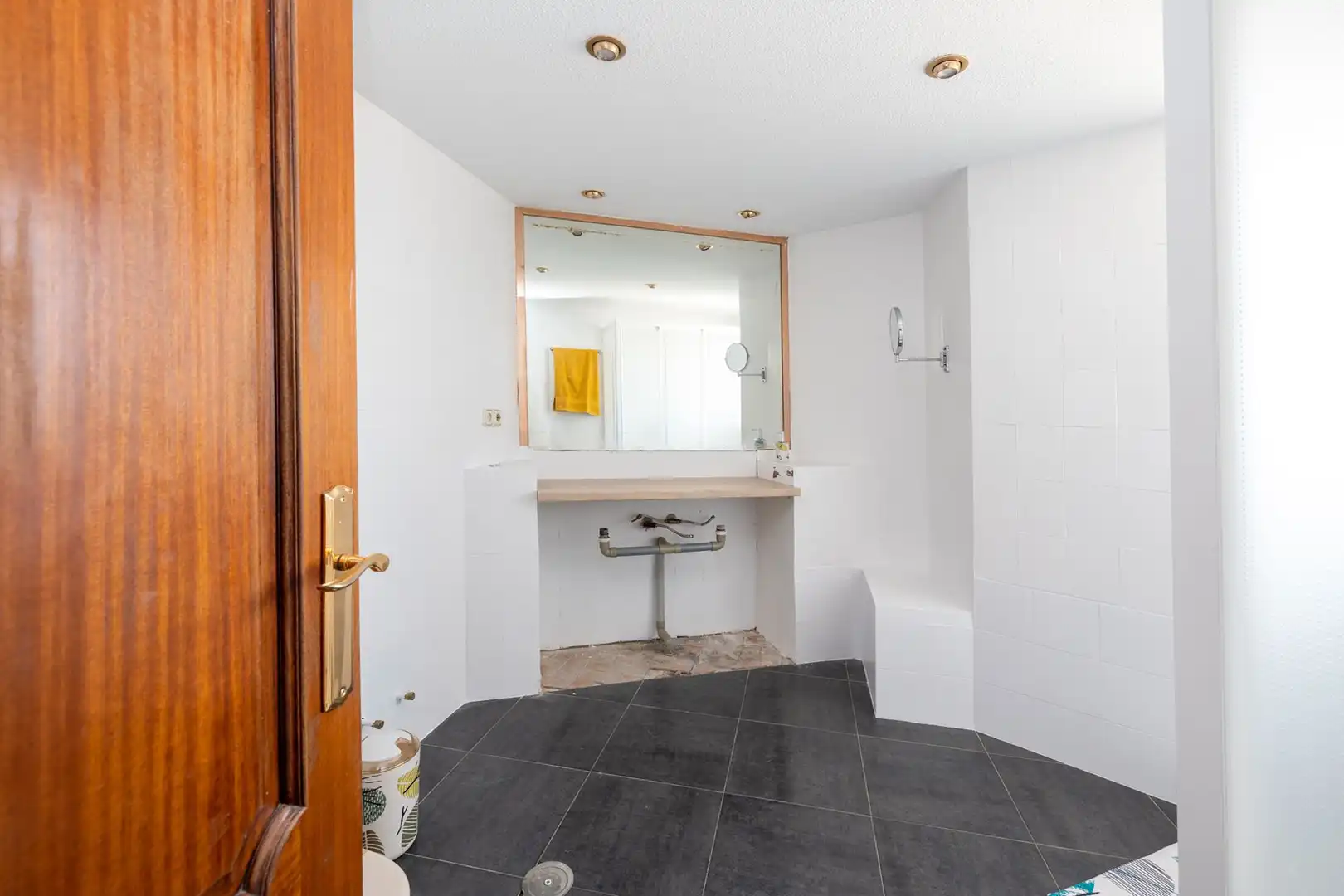 Flat for rent in N/A, -1, Camino de Ronda