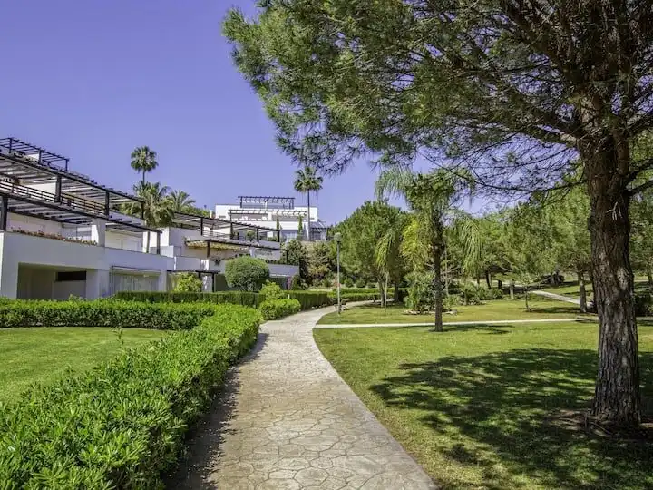 Jardí de Casa o xalet en venda en Marbella amb Jardí privat, Terrassa i Traster