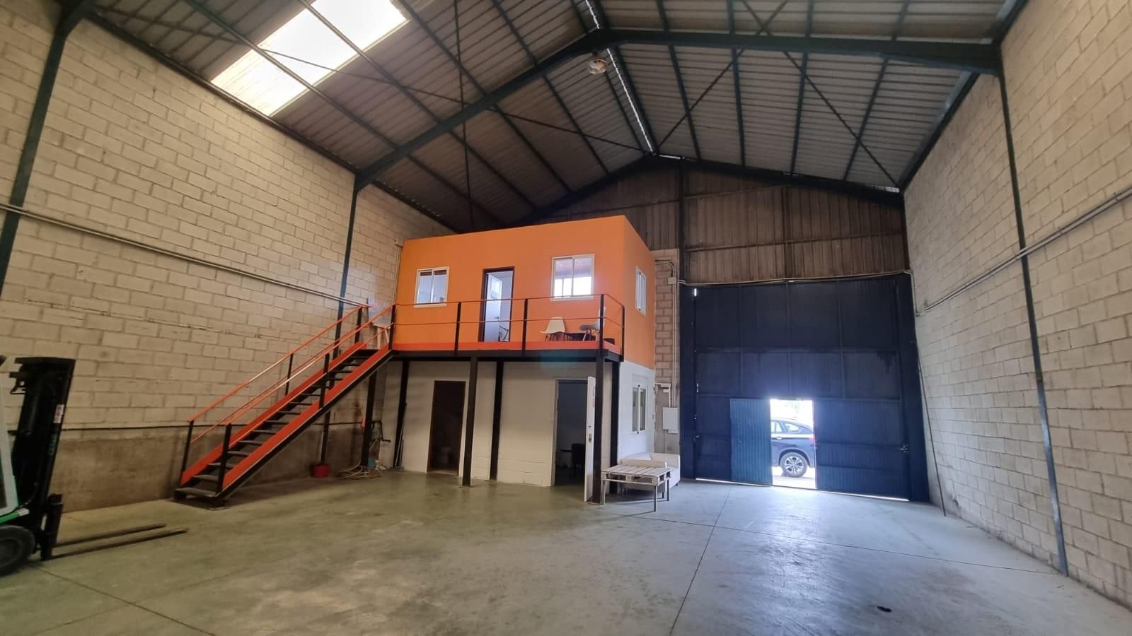 Industrial buildings to rent in  Córdoba Capital