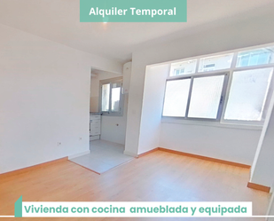 Exterior view of Flat to rent in  Barcelona Capital  with Oven and Pets allowed