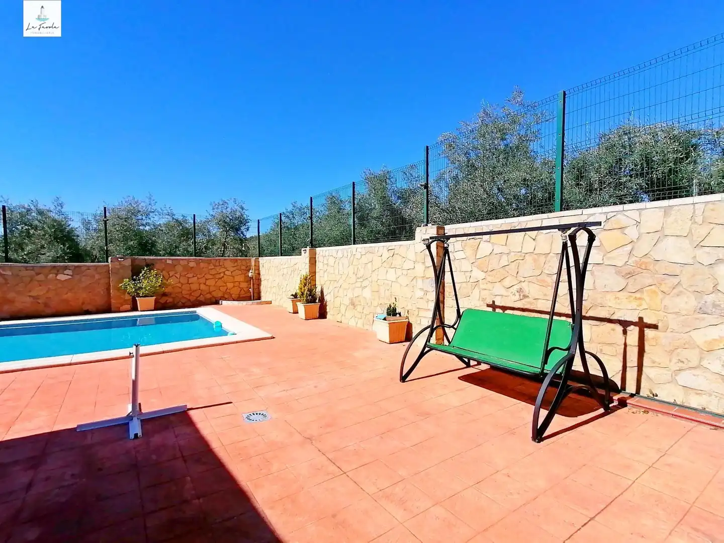 Piscina de Casa o chalet en venta en Archidona con Calefacción, Jardín privado y Terraza