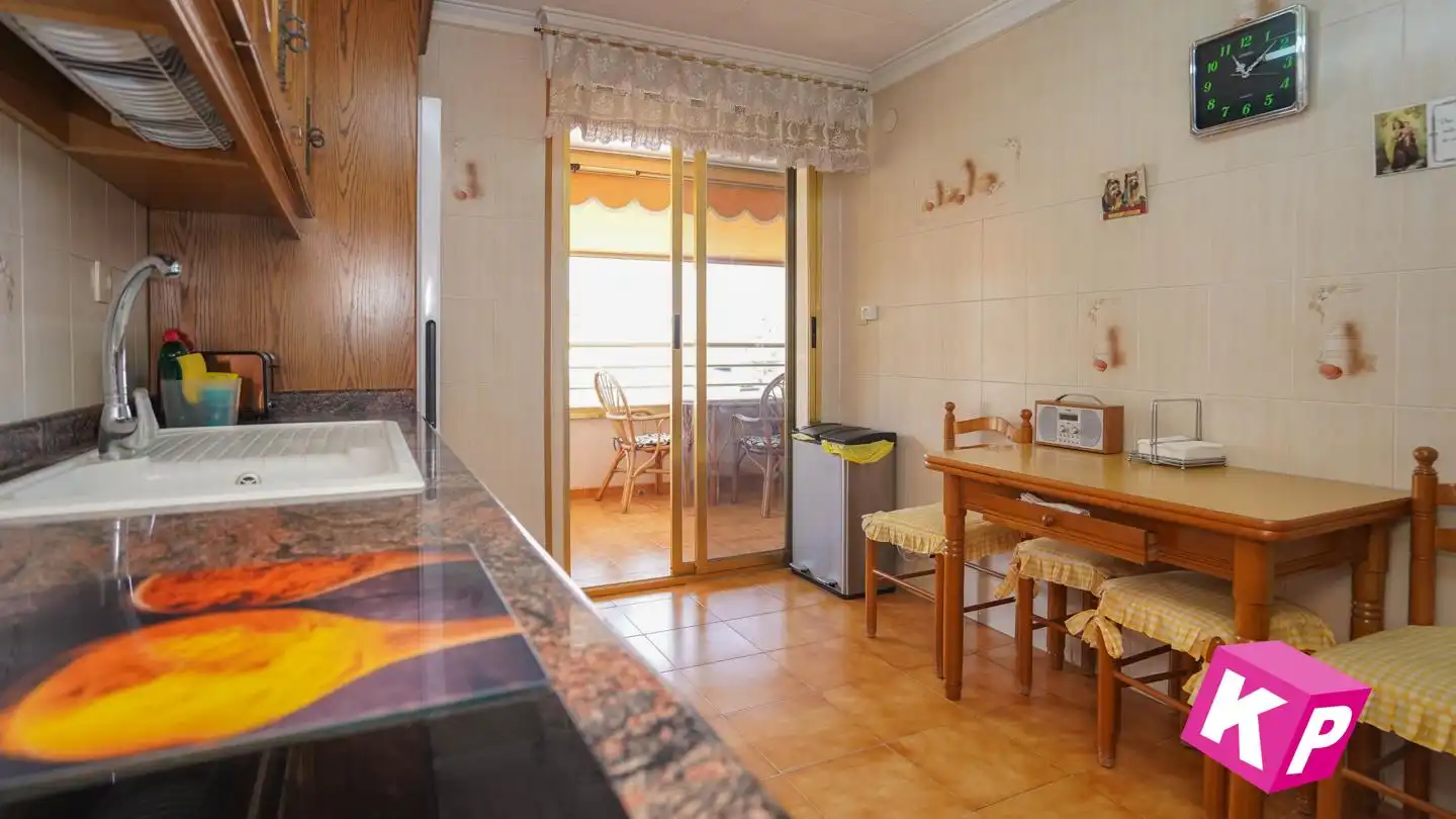 Kitchen of Flat for sale in Santa Pola  with Air Conditioner, Terrace and Swimming Pool