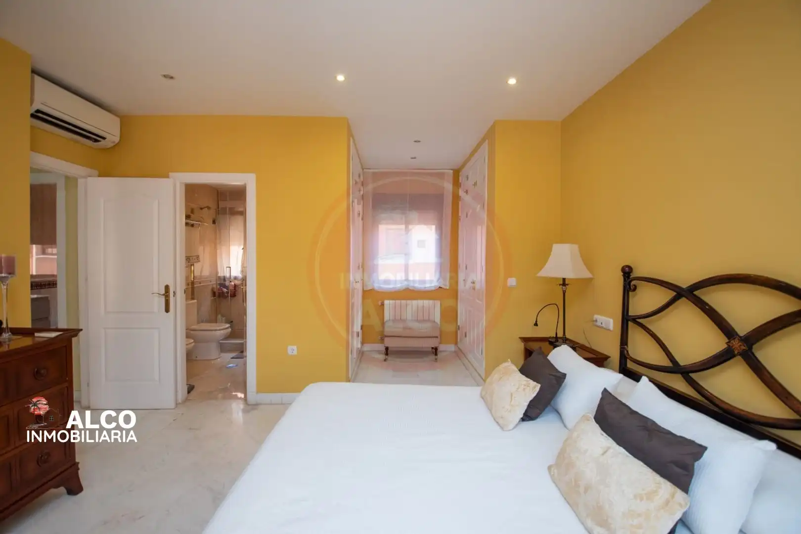 Casa bifamiliare con piscina in vendita a RECTOR JUAN DE DIOS LOPEZ 52, imagen 40