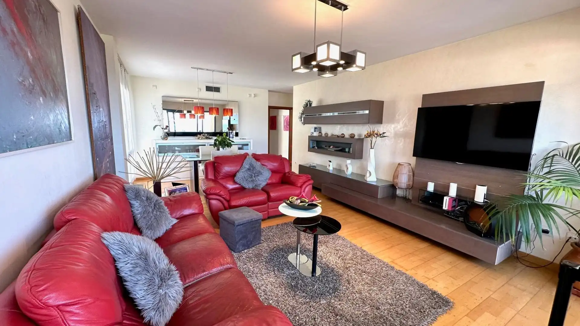 Piso con piscina en venta en Ovidi Montllor, imagen 3