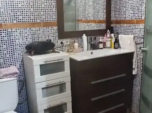 Baño de Piso en venta en Guadix con Balcón