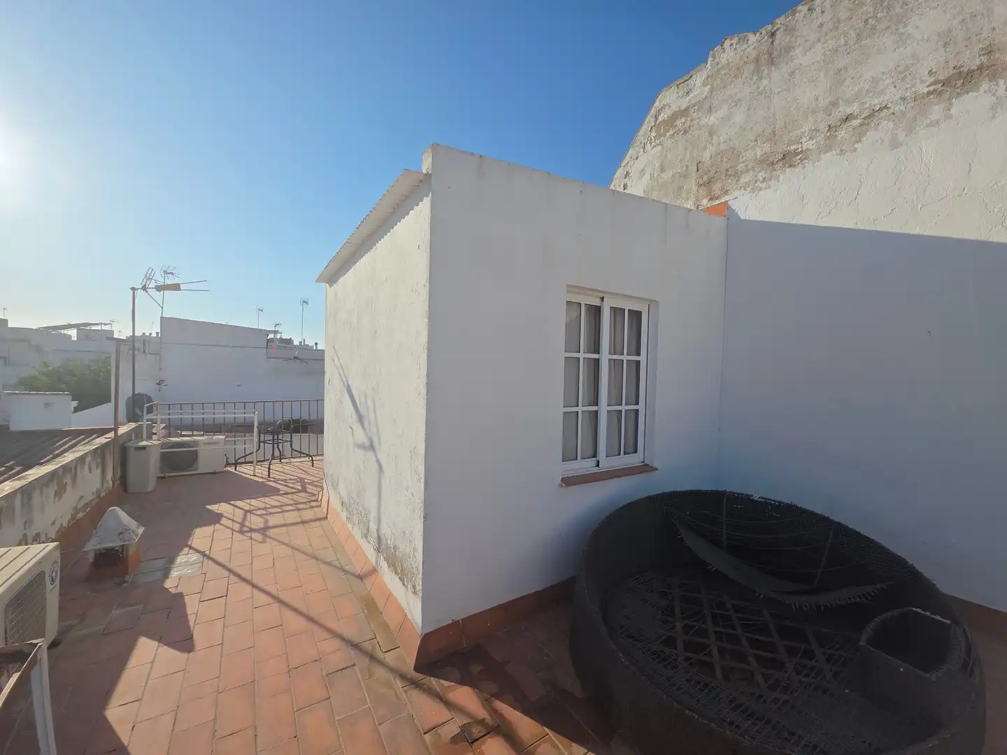 Terraza de Casa adosada en venta en Dos Hermanas con Aire acondicionado, Calefacción y Jardín privado