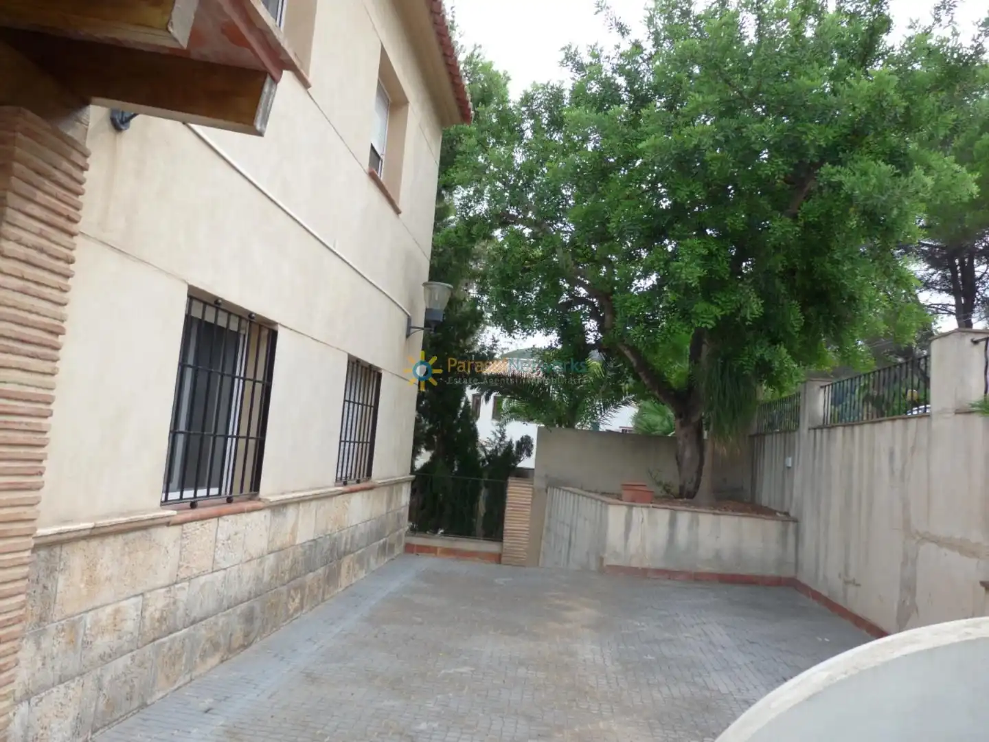Garden of Houses for sale in Oliva  with Heating, Private garden and Terrace