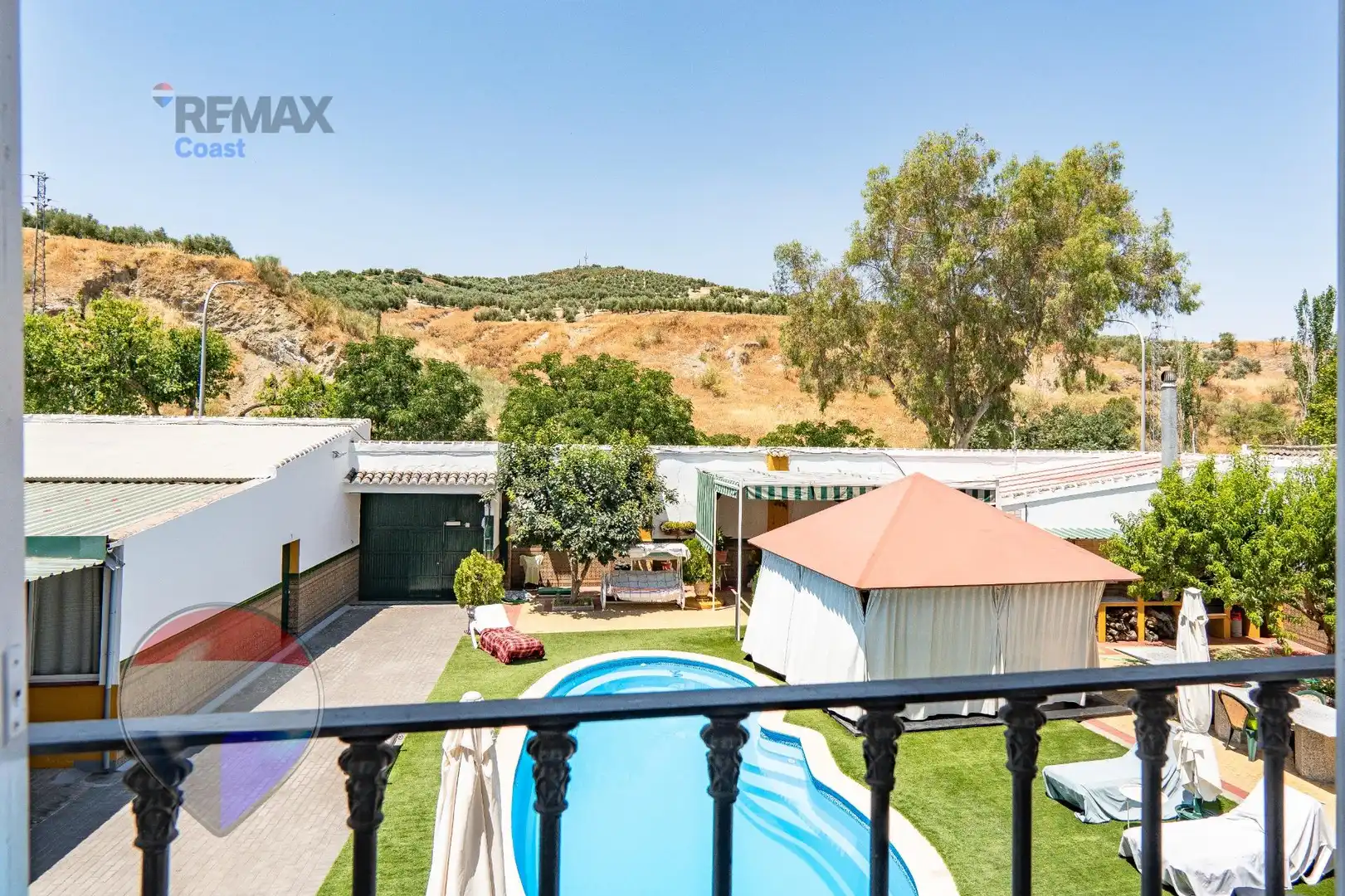 Exterior view of Houses for sale in Cuevas Bajas  with Heating, Private garden and Swimming Pool