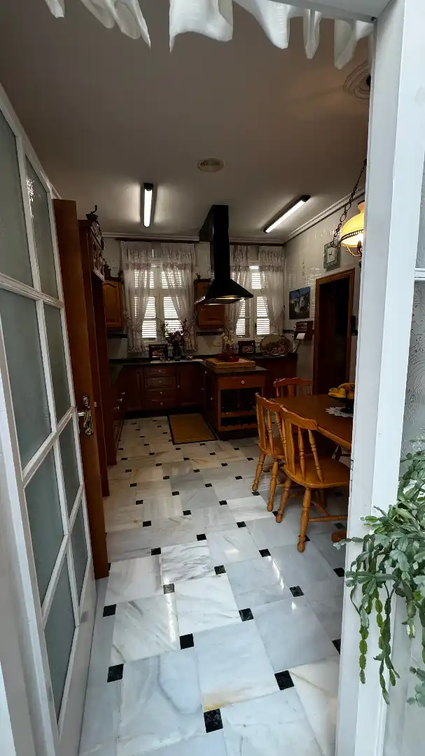 Cuina de Casa o xalet en venda en Torredembarra amb Aire condicionat, Calefacció i Jardí privat