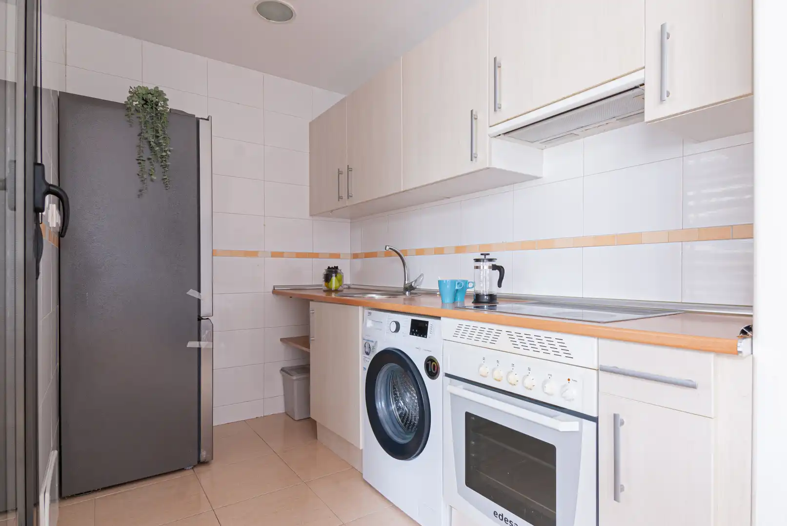 Flat for rent in Calle Cavanilles, 1, Aranzana