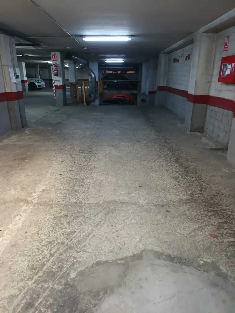 Aparcamiento en venta en Centre, imagen 4