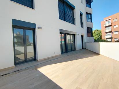 Exterior view of Flat for sale in  Barcelona Capital  with Air Conditioner, Heating and Parquet flooring