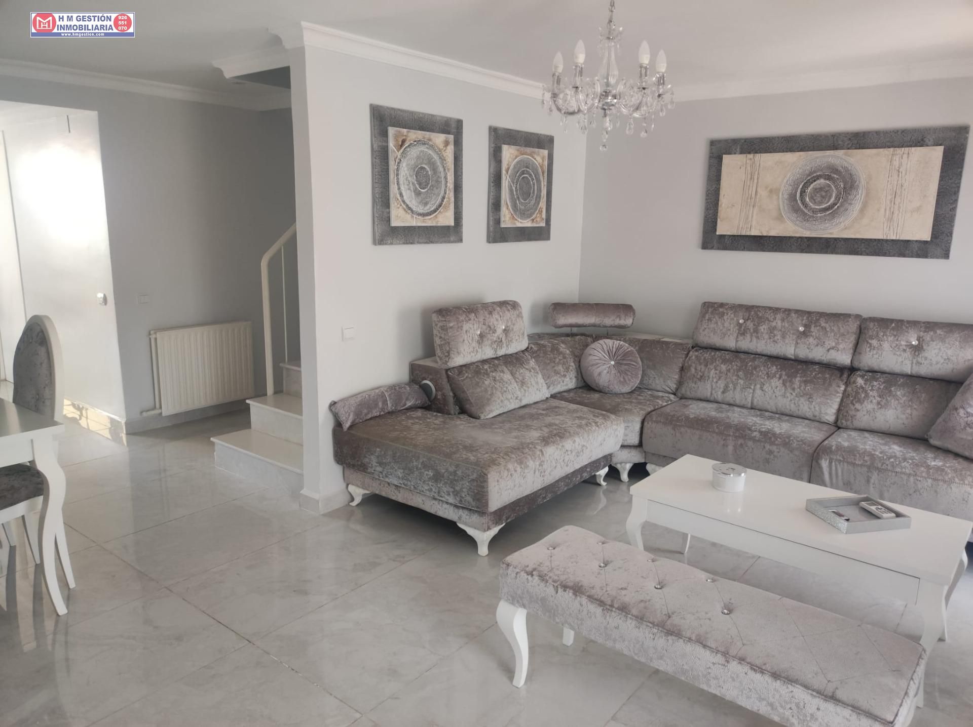 Sala de estar de Dúplex en venta en Alcázar de San Juan