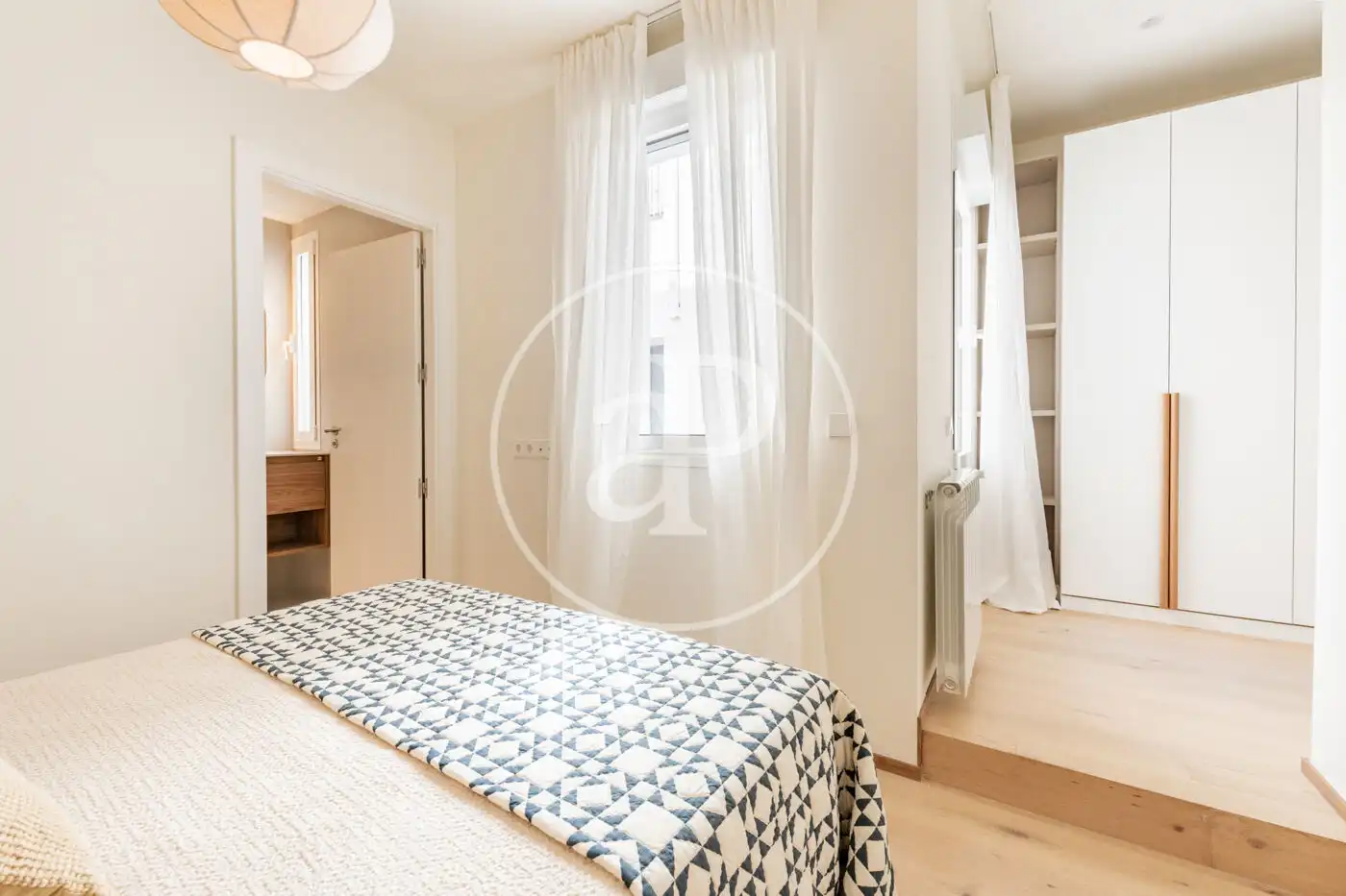 Bedroom of Flat for sale in Madrid  with Air Conditioner and Heating