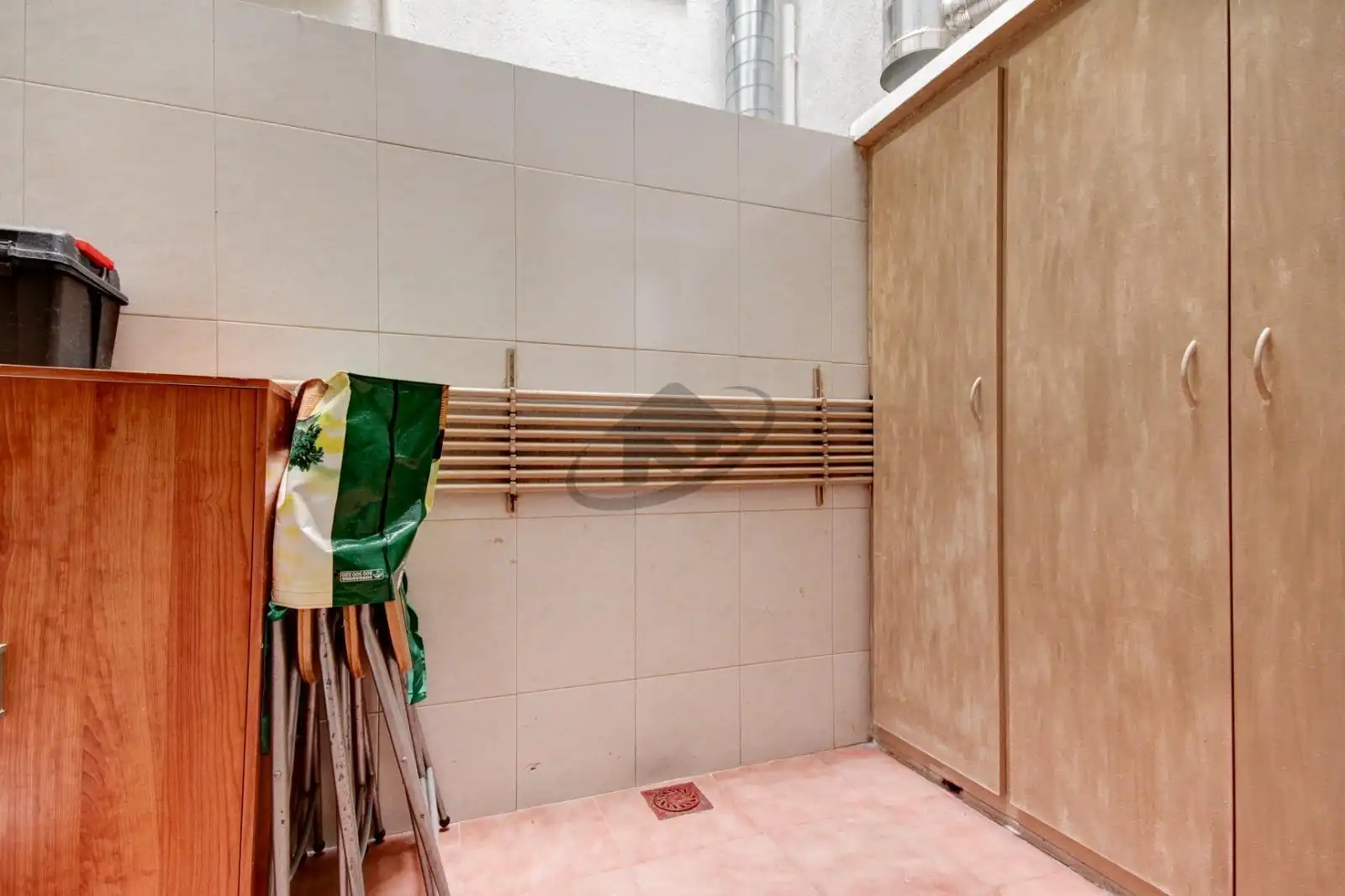 Terrassa de Pis en venda en Barberà del Vallès amb Aire condicionat, Calefacció i Moblat