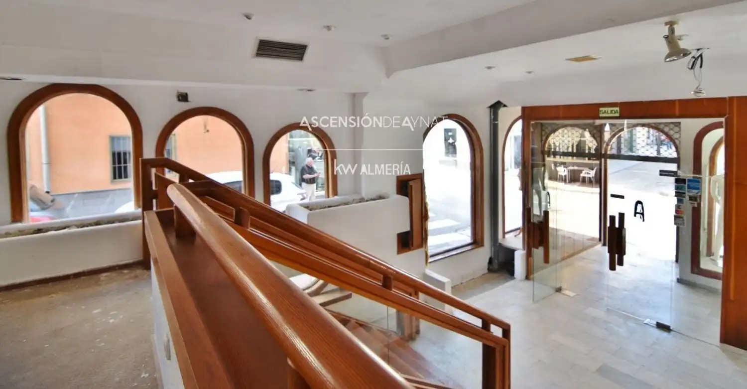 Local comercial en venda a REAL, imagen 4