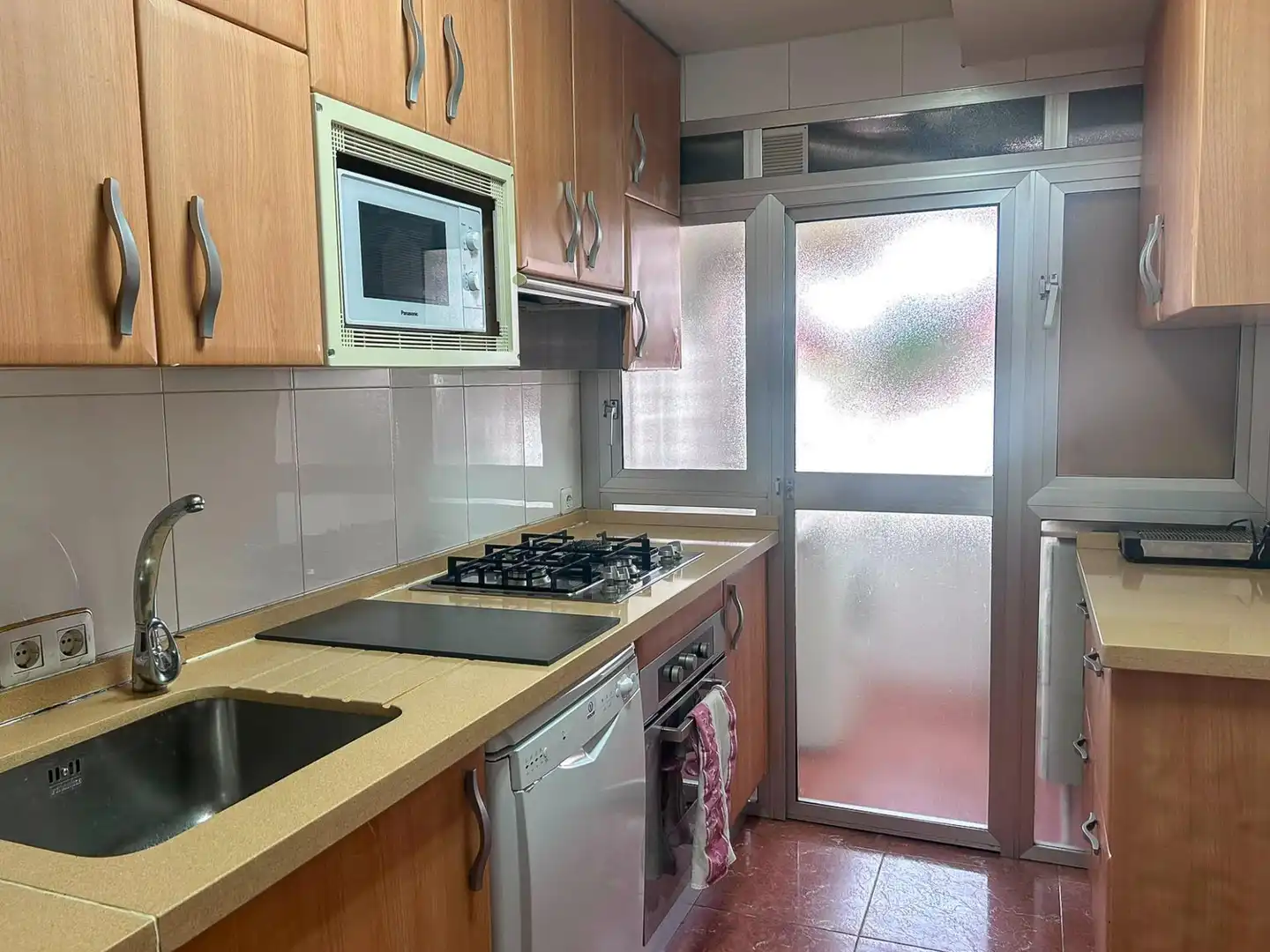 Küche von Wohnung zur Miete in Sevilla mit Klimaanlage, Terrasse und Möbliert