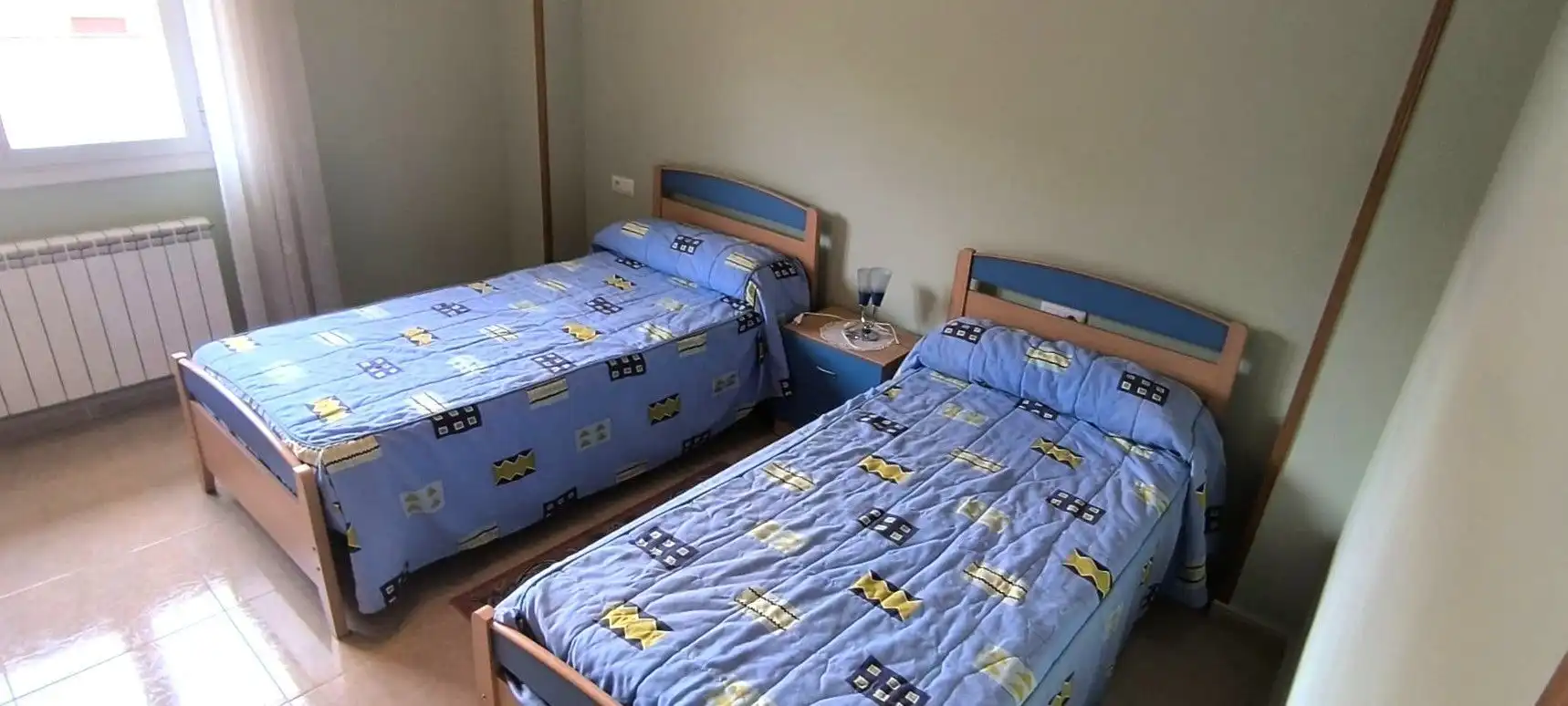 Habitación de Piso en venta en Entrena con Calefacción, Terraza y Trastero