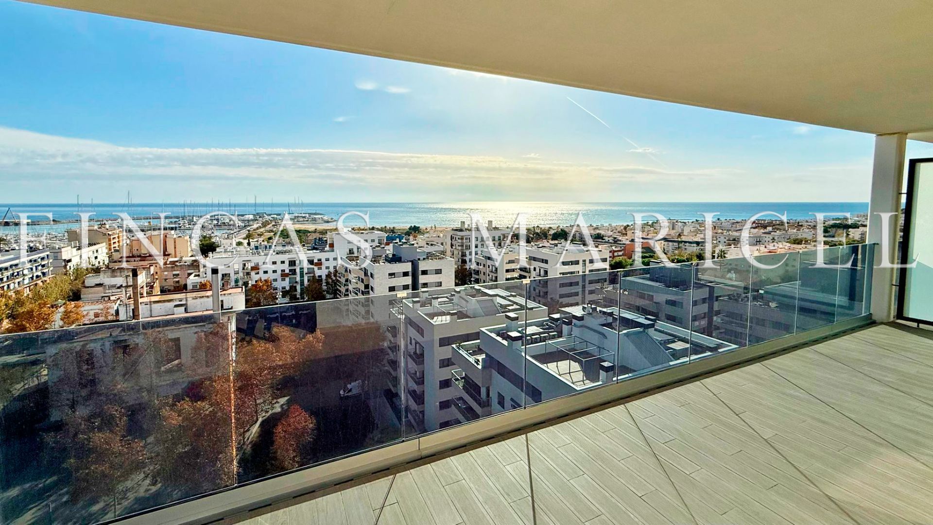 Exterior view of Flat to rent in Vilanova i la Geltrú  with Air Conditioner, Heating and Terrace