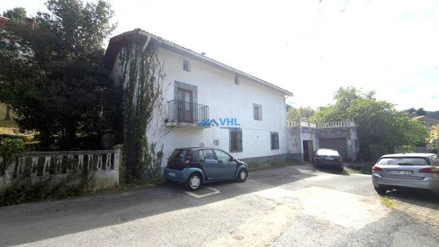 Casa-chalet en Venta en Barrio Baltezana en Otañes - Talledo