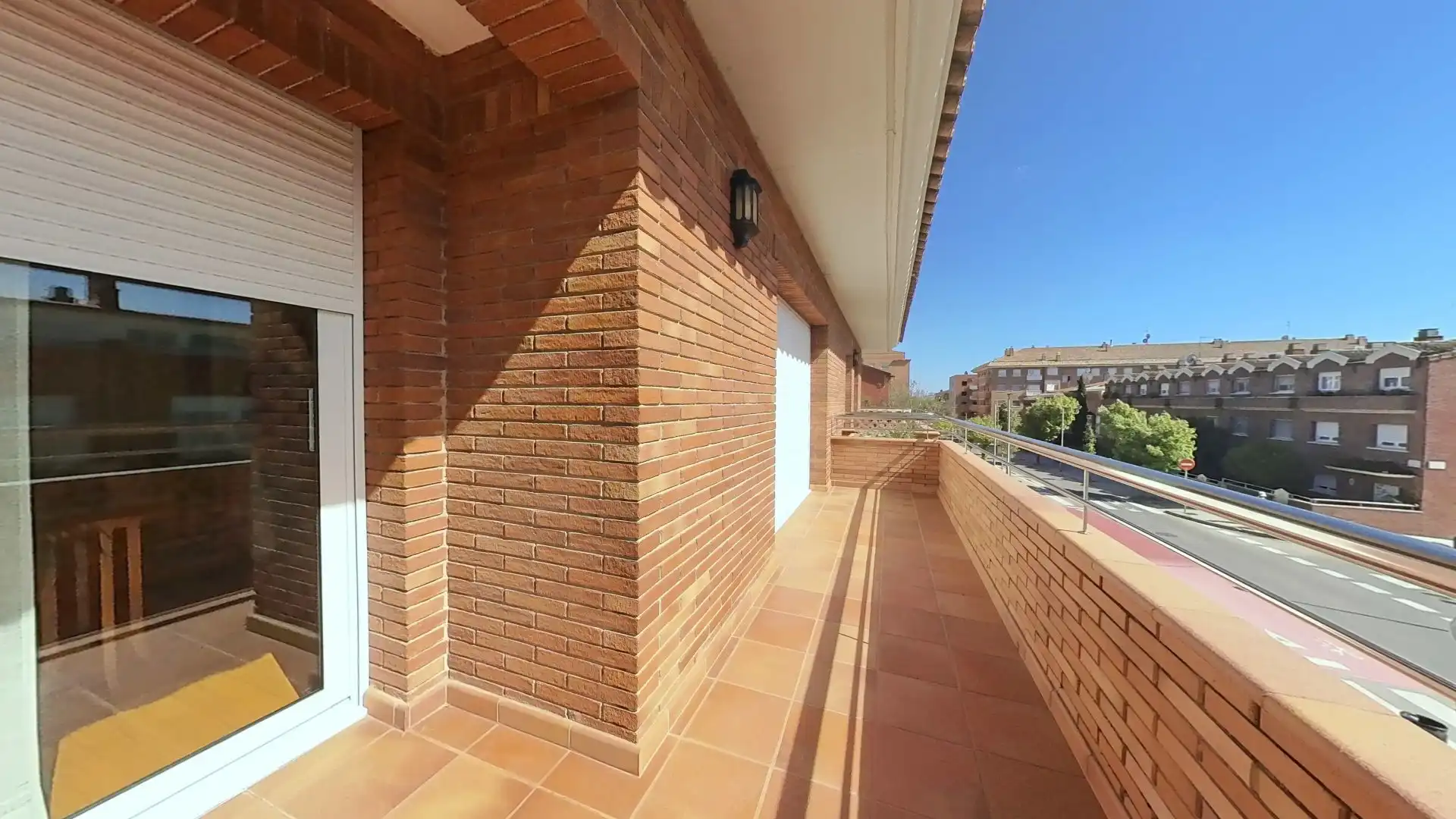 Exterior view of Houses for sale in Sant Feliu de Llobregat  with Air Conditioner, Heating and Private garden