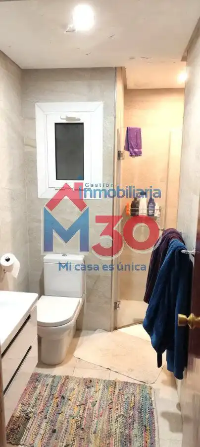 Dormitori de Pis en venda en Miranda de Ebro amb Calefacció, Parquet i Terrassa