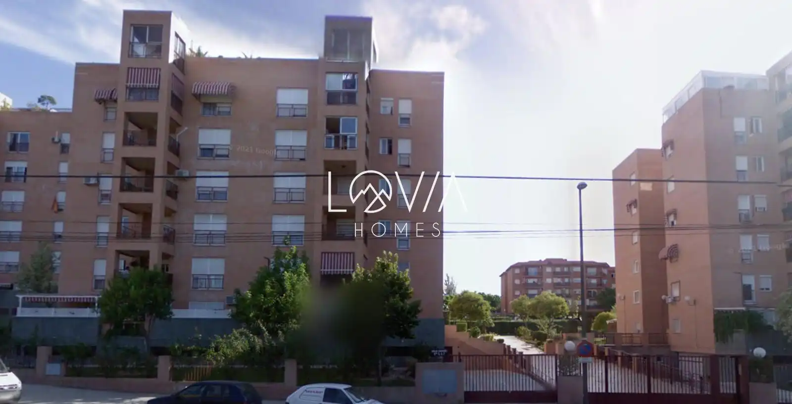 Außenansicht von Wohnung zum Verkauf in Móstoles mit Terrasse