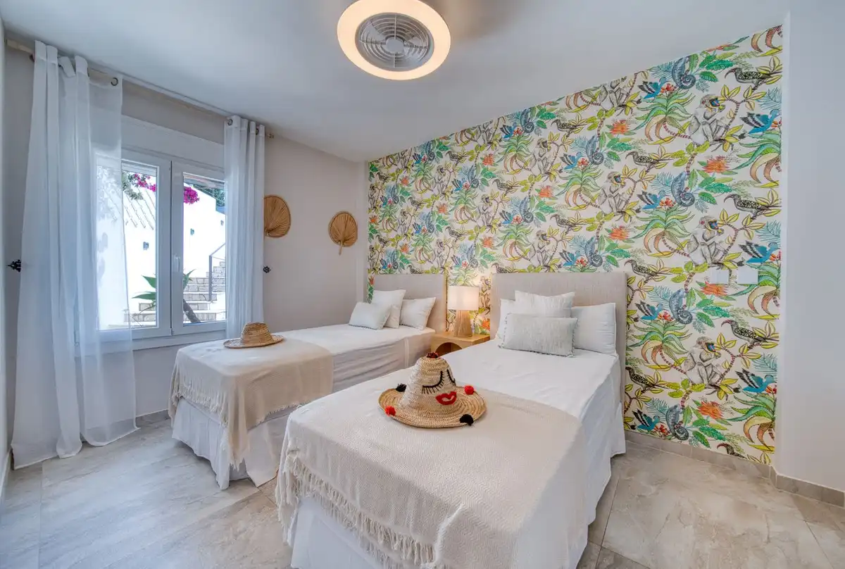 Bedroom of Houses for sale in Marbella  with Air Conditioner, Private garden and Terrace
